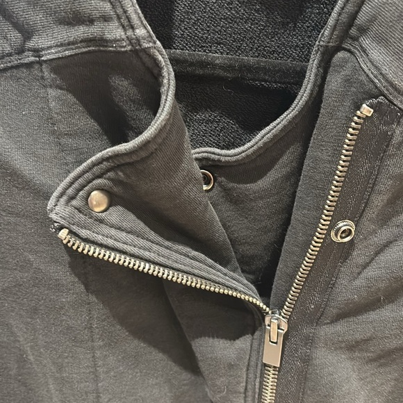 Gap motor sweater - Picture 3 of 5